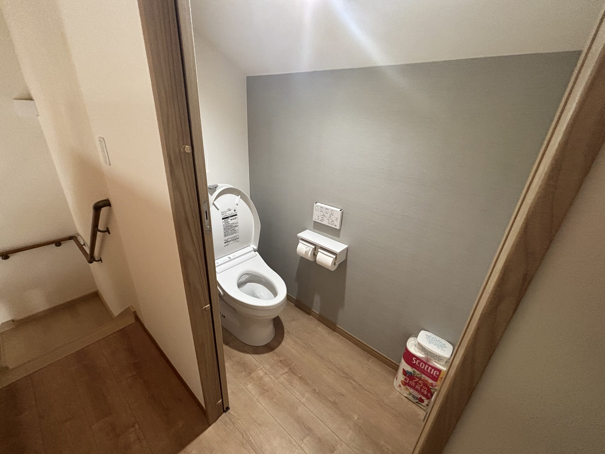 つくば市　2階トイレ増設工事
